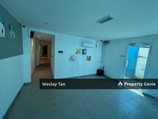 Jonker Tan Cheng Lock 2.5 Storey Shops Land Size 18x300 With 10 Rooms
