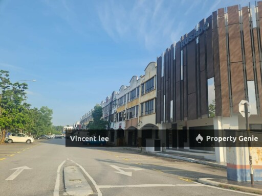 Taman Damai Utama, Bandar Kinrara, Puchong [Ground Floor Shop] Facing Main Road
