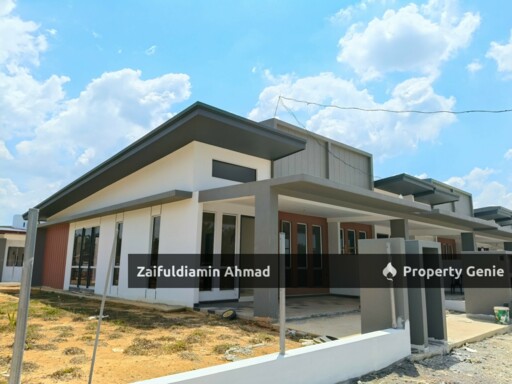 J3 Residence Terraced Home In Dengkil, Freehold 1040 Sqft