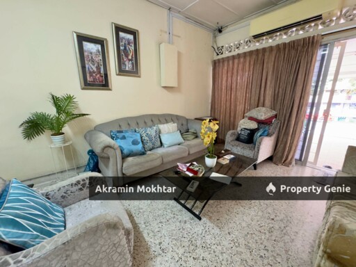 RENOVATED & EXTENDED | 1-STOREY TERRACE SEKSYEN 17, PETALING JAYA