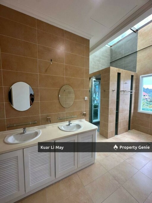 Beverly Heights Ampang Bank Value RM5.2mil