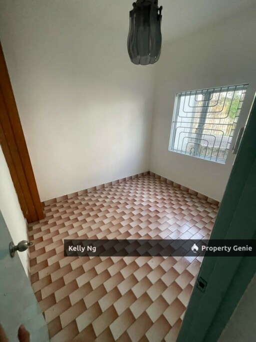 Double Sty House At Taman Intan Klang For Rent