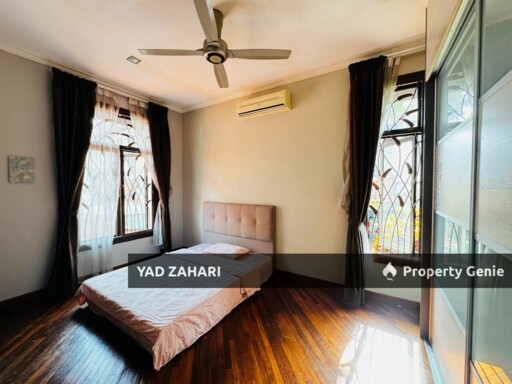 Taman Bunga Negara, Shah Alam | 2-Storey Bungalow 5 Bedrooms | RM1.9M - Below Market, Spacious Land & Freehold