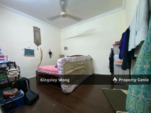 Lpoh Garden Canning Garden Freehold Single Storey Terrace House Facing Field Aeon Kinta Hospital Schools