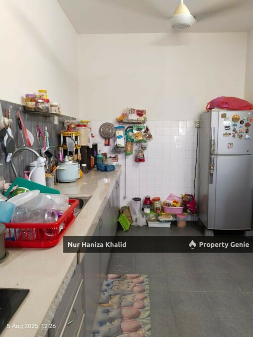 Apartment Kinrara  Court Puchong Selangor