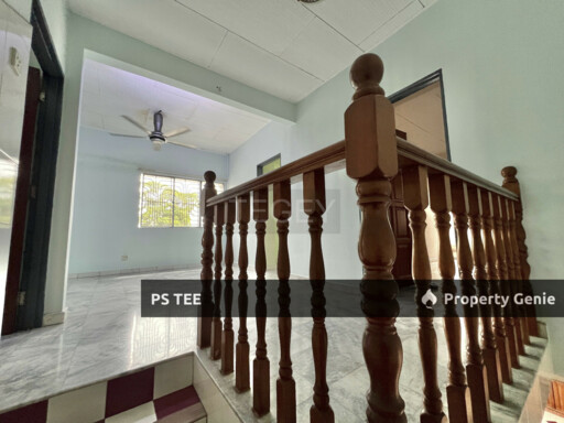 Double Storey Endlot to Sell