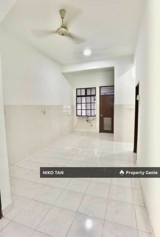 [UNBLOCK VIEW]2-Storey Jalan Pesona Pelangi Indah For Sale