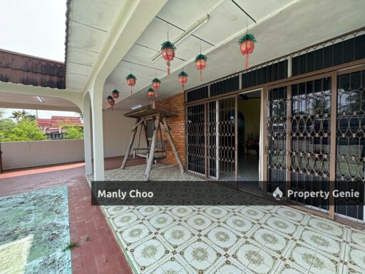 4 ROOMS FURNISHED Single Storey Jalan Delima Bukit Beruang MMU Manipal