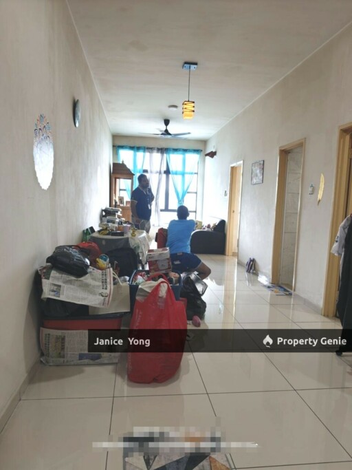 D'Summit Residence @ Kempas
