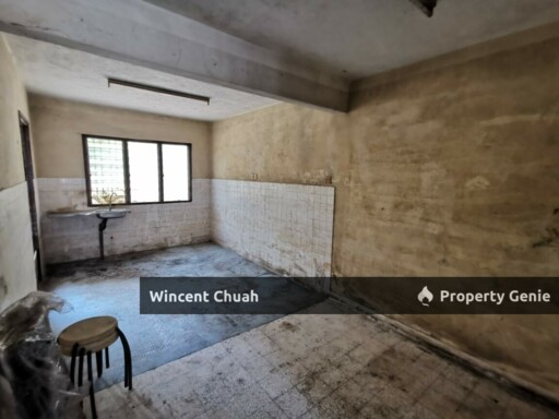 Freehold Taman Sri Muda, 2 Storey Terrace Seksyen 25