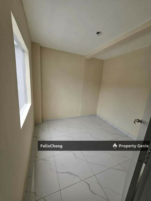 Taman Bukit Kempas 2 Sty Terrace,Renovated,Johor Bahru,Extend