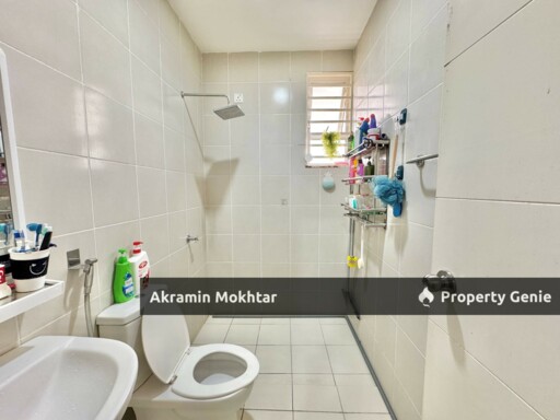 Freehold, Renovated & Partially Furnished | Single Storey Terrace Intermediate Tiara Sendayan, Labu Negeri Sembilan