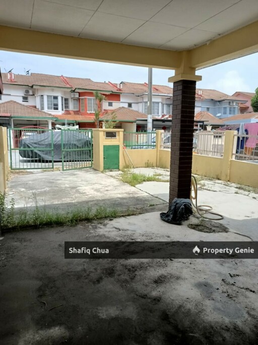 Newly Painted Double Storey Lorong Pending Bandar Puteri Klang