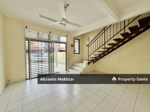 Freehold | Double Storey Terrace Bandar Springhills, Lukut-Port Dickson