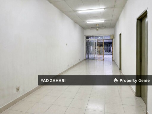 Bandar Putera 2, Klang | Single Storey Terrace 4 Bedrooms | RM370K - Cheapest and Bebas Banjir
