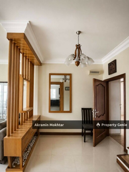 Freehold, Ground Floor, Corner Uni, Fully Renovated & 2 Parking | Duplex Desa Impiana Condominium, Taman Puchong Prima, Puchong.