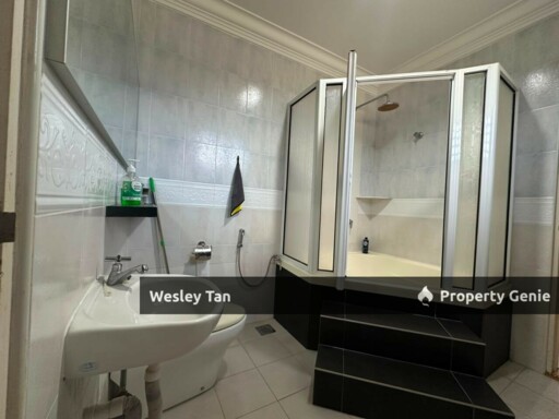 Freehold International Lot Double Storey Bungalow Corner Lot Tampin For Sale