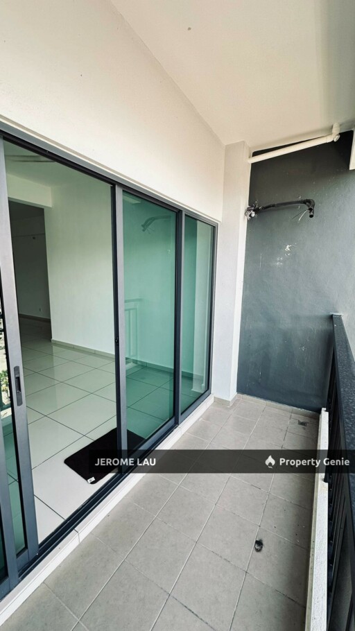 Dutamas Residence - Renovated Spacious 3 Bedroom Apartment