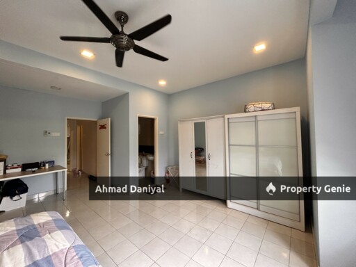 Double Storey Intermediate Terrace House @ Kemuning Green Hills 3 Shah Alam For Sale