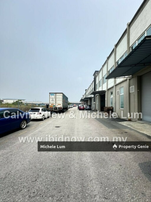 [Below Market] 1.5 Storey Terrace Factory Taman Perindustrian Meranti Utama Puchong