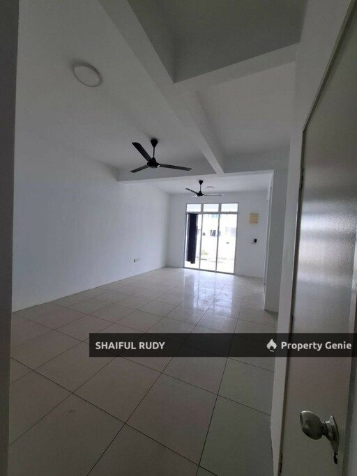 2 Storey Terrace Bandar Mahkota Banting