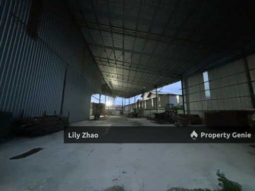 INDUSTRIAL WAREHOUSE / FACTORY, 34,000 SF for Rent, Mile 7 Inanam