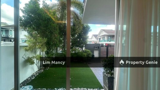Horizon Hills @Golf East Double Storey Cluster House