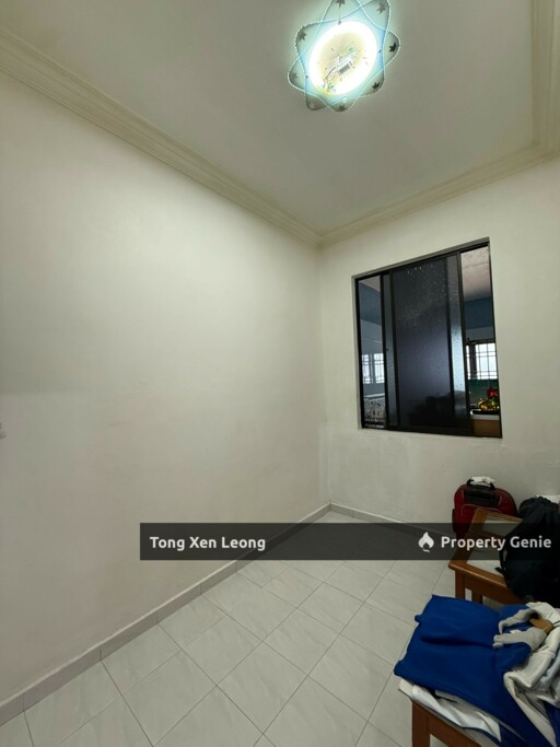 Spacious 5-Bedroom Terraced House In Melaka