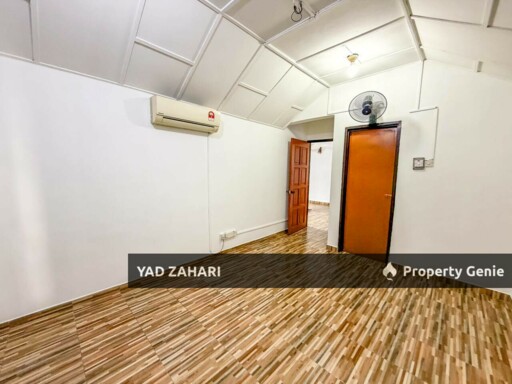 Seksyen 20, Shah Alam | 2-Storey Terrace 4 Bedrooms | RM599K - Renovated and Non Bumi Lot