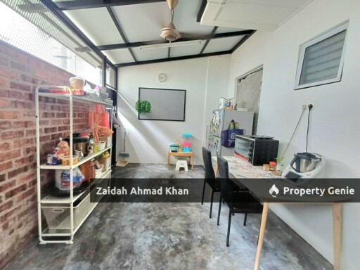 Hill Park 2 Bandar Teknologi Kajang INTERMEDIATE DOUBLE STOREY HOUSE FOR SALE RENOVATED KITCHEN AREA