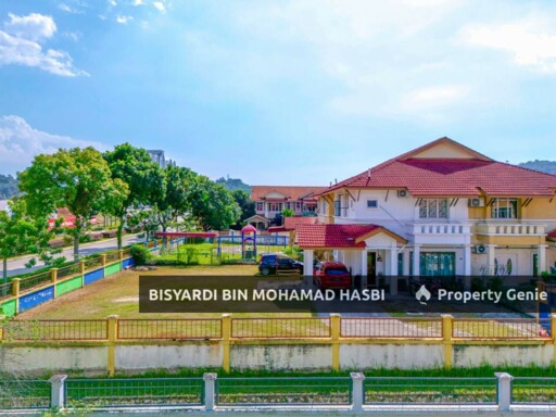 TANAH BESAR 5,800 SQ.FT 2 STOREY CORNER LOT SEMI D CLUSTER, JALAN ALAM SURIA, BANDAR PUNCAK ALAM .