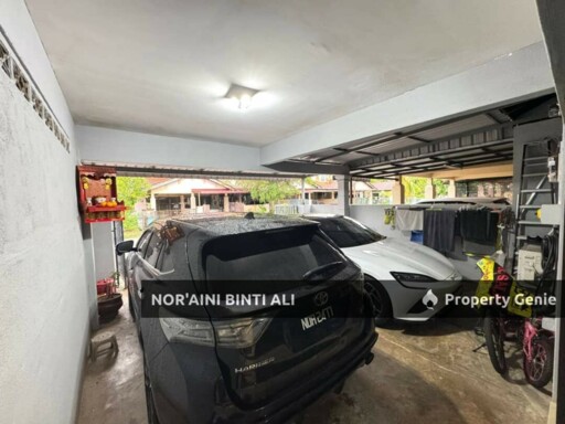 WTS Rumah Teres Setingkat Setengah Damansara Kuantan