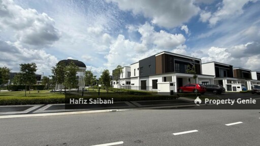 Semi- Detached Double Storey Bohemia Bandar Rimbayu