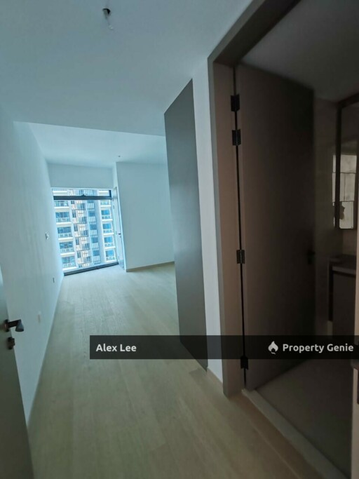 KLCC Luxury Property for Sell