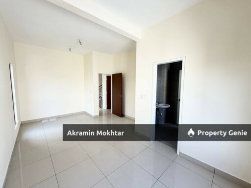 Corner Lot | 3 Storey Superlink Nassim Heights, Taman Ukay Bistari, Ampang
