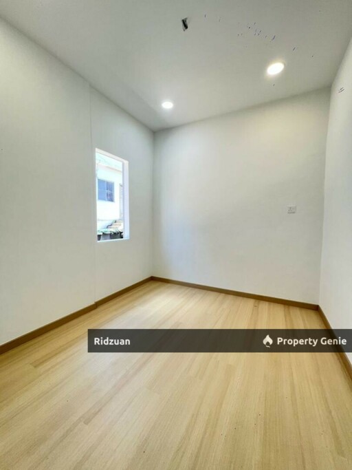 Super Link Double Storey House
