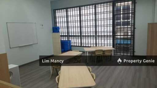 Three Storey Shoplot For Rent