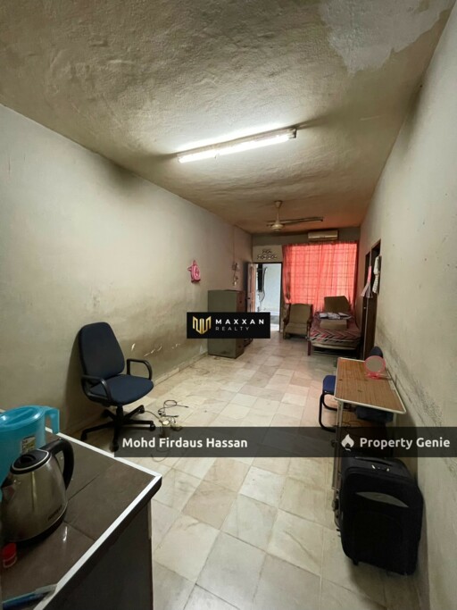 Investment Unit, Ground Floor, Beside Airport and LRT @ Pangsapuri Garuda