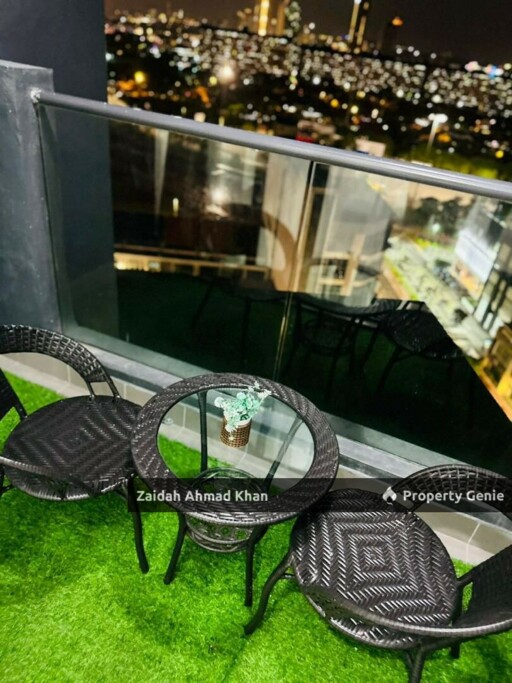 AERA RESIDENCE PETALING JAYA SERVICED RESIDENCE FOR RENT FULLY FURNISHED 2 CARPARK