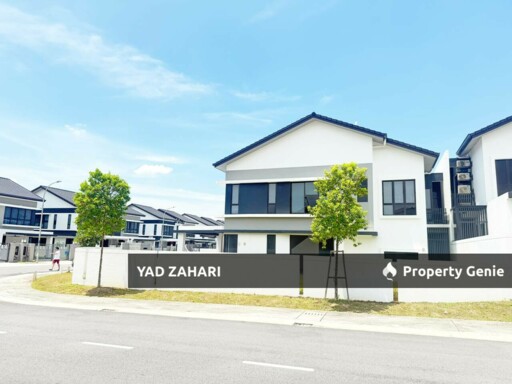 Casablanca, Alam Impian | 2-Storey Semi-D 4 Bedrooms | RM1.7M - Freehold, Non Bumi, Near Playground and Spacious Parking