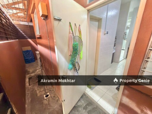 2 STOREY INTERMEDIATE TERRACE @ SEKSYEN U10, ALAM BUDIMAN