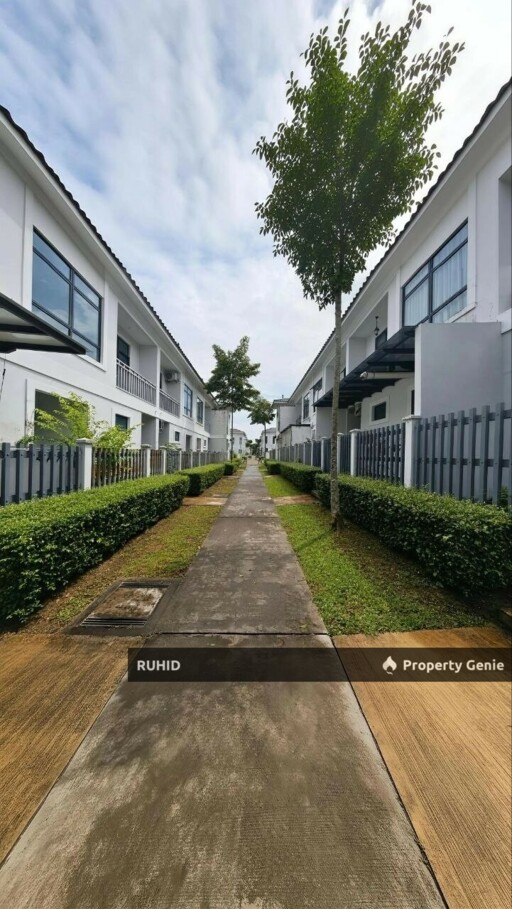 Freehold 4 Bedroom House MillsGate Eco Tropics Pasir Gudang