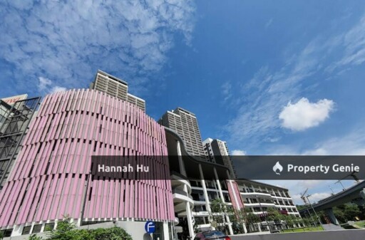 Emporis Kota Damansara Shop Unit