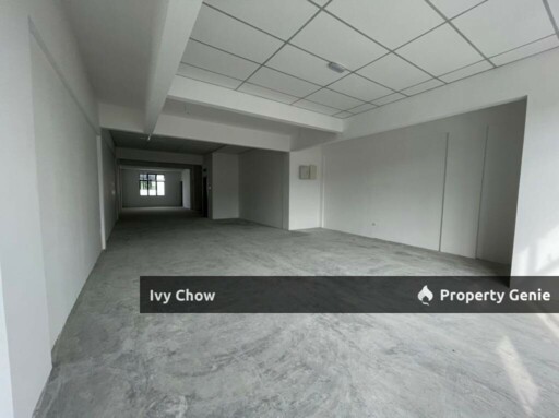Ixora Commercial Shop for Rent