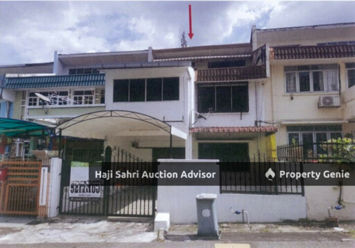 AN INTERMEDIATE DOUBLE STOREY TERRACE HOUSE WITH RENOVATIONS AND EXTENSIONS yang Beralamat Pos di 96, JLN DATO HAJI 1, TAMAN TAN YEW LAI, 58200, KUALA LUMPUR, Wilayah Persekutuan Kuala Lumpu