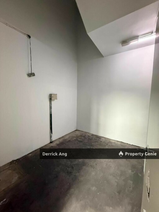 For Rent - Taman Perindustrian Tropika For Rent Jalan Desa Tropika For Rent Ulu Tiram For Rent Johor For Rent