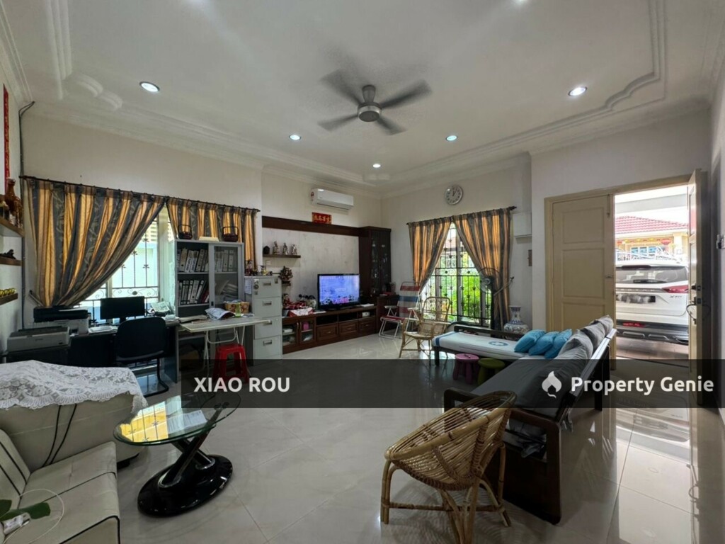 For Sale Rembia Tmn Paya Rumput Indah 1sty Semi D