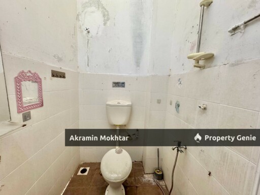 Freehold & Renovated | Single Storey Terrace Taman Sri Orked, Seksyen 30 Shah Alam