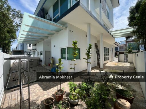 FREEHOLD & FACING OPEN | CORNER 3 STOREY BUNGALOW, EVERGREEN @ GARDEN RESIDENCE, CYBERJAYA.