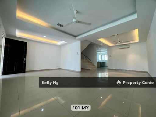 Double Sty Face Open TipTop Condition House At Bukit Tinggi 2 Klang For Sale